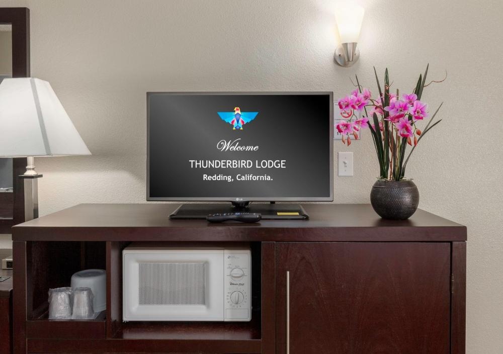 Thunderbird Lodge